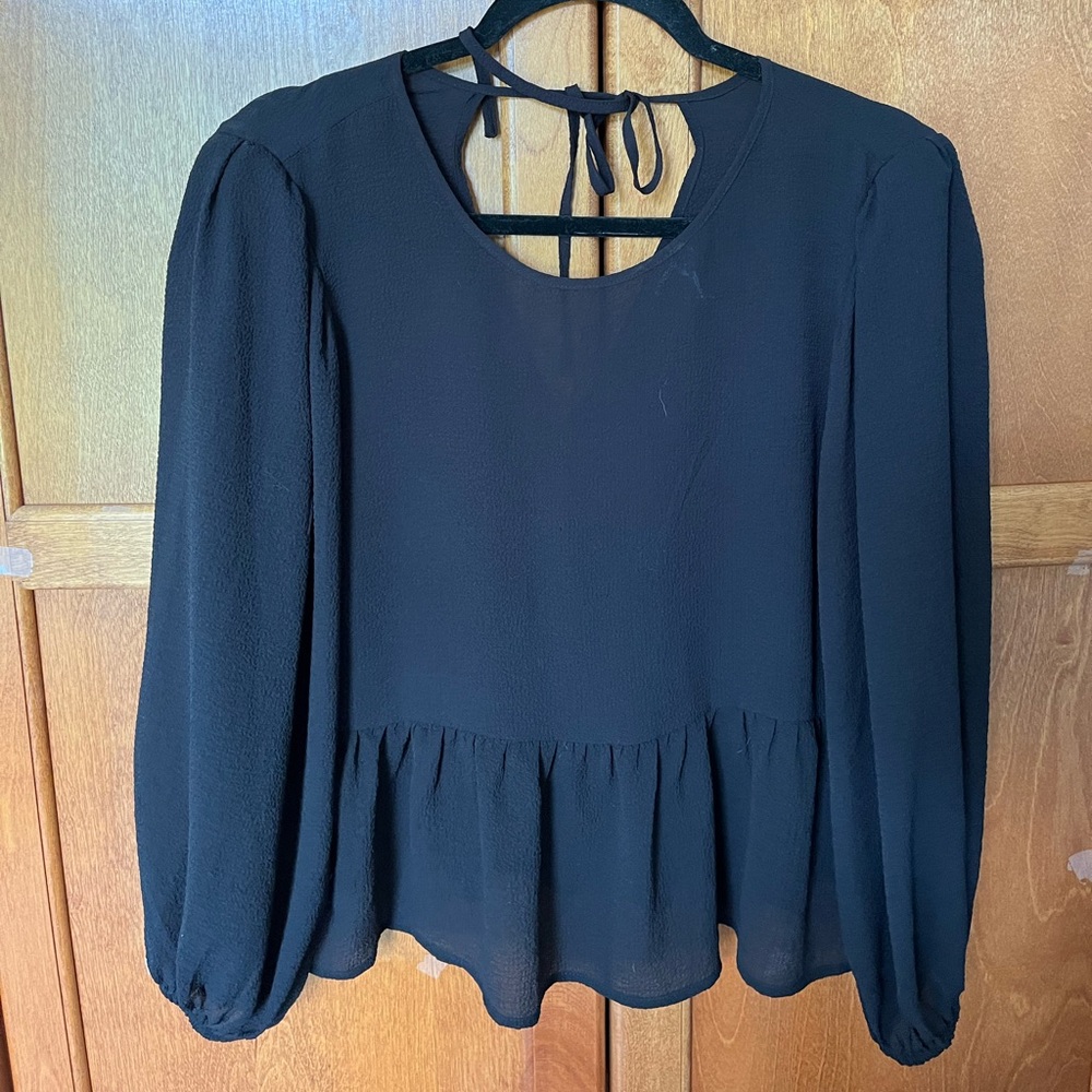 Express Black Top